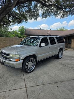 2004 Chevrolet Suburban