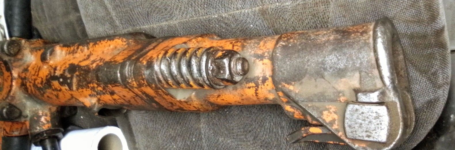 COMPRESSED AIR ACK HAMMER!!!!!