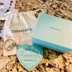 Tiffany Padded Bag Charm Leather Keychain