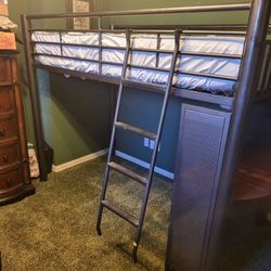Metal Loft Bed with DESK & New Mattress 
