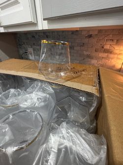 80 pack of plastic cups