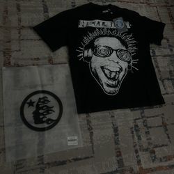 Black T shirt hellstar graphic design