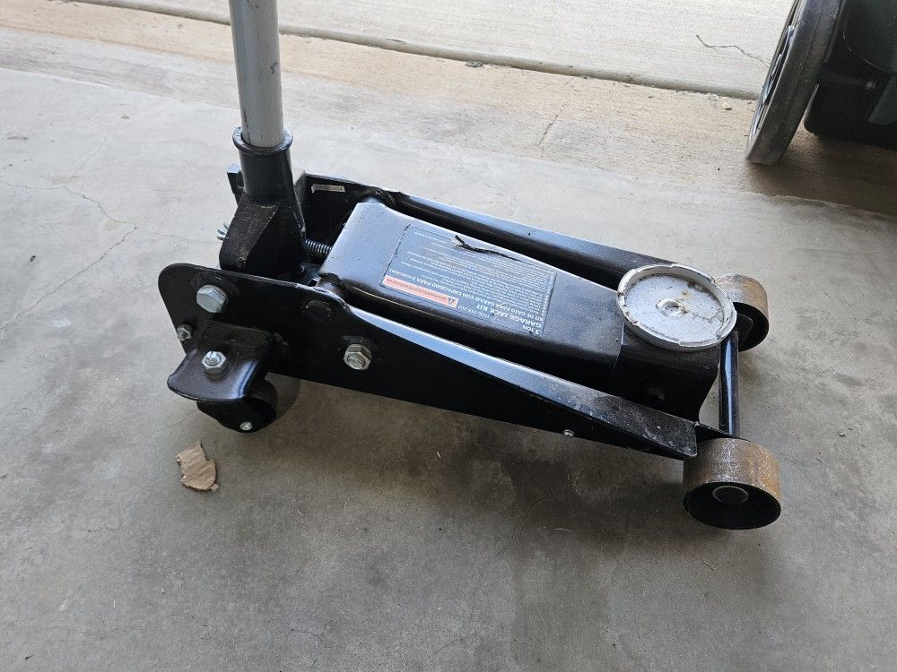 Floor Jack
