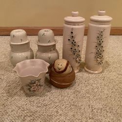 Miscellaneous Ceramic 