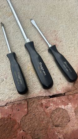 Snap on Screw Drivers