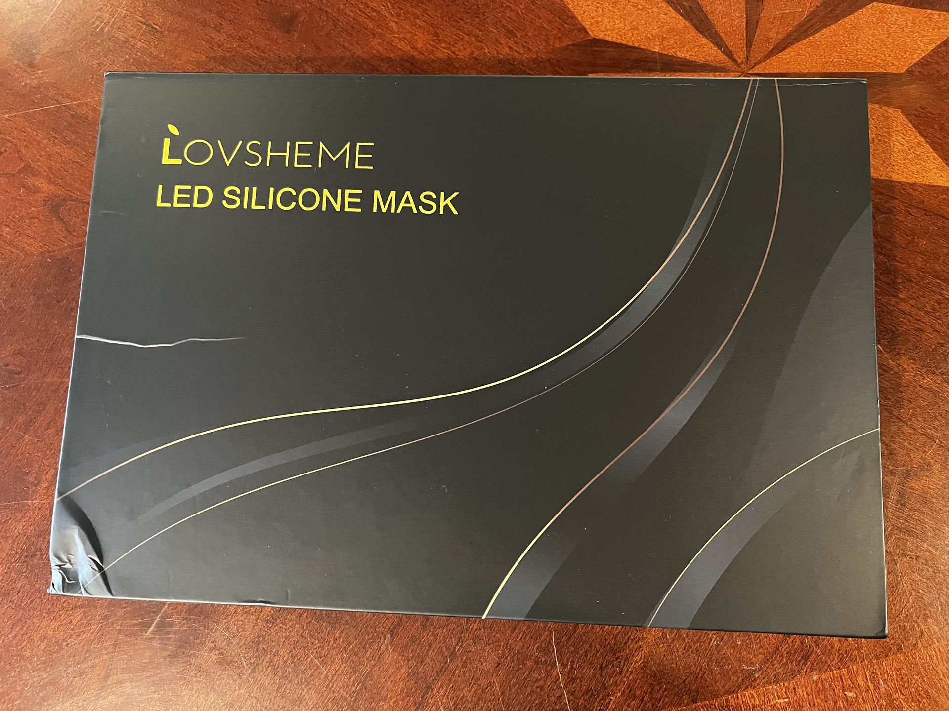Red Light Therapy Mask