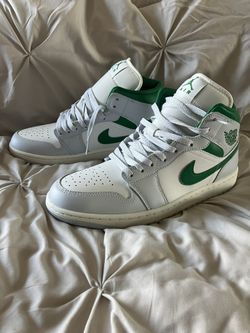 Jordan 1 Mid