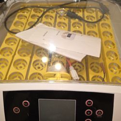 Incubator  42 Egg Capacity . For All🐣🦆🦜🐦
