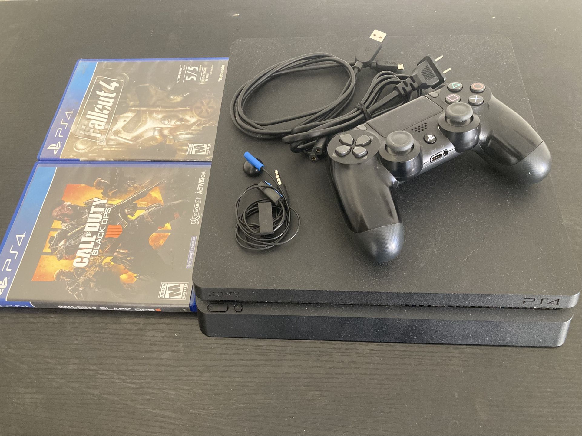 PS4