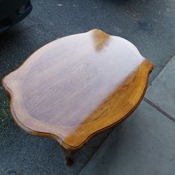 Thomasville Ornate Table