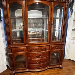 China Cabinet 