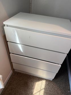 4 Drawer Dresser.