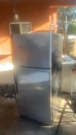 Gg refrigerator