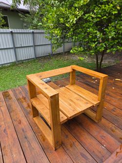 Outdoor Deck Chair