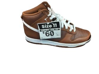 Nike D16189-200 Brown