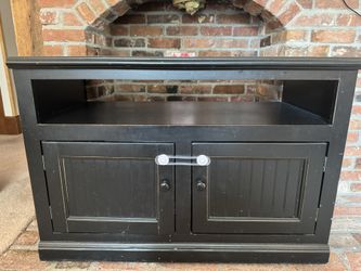 Black Wooden TV Stand