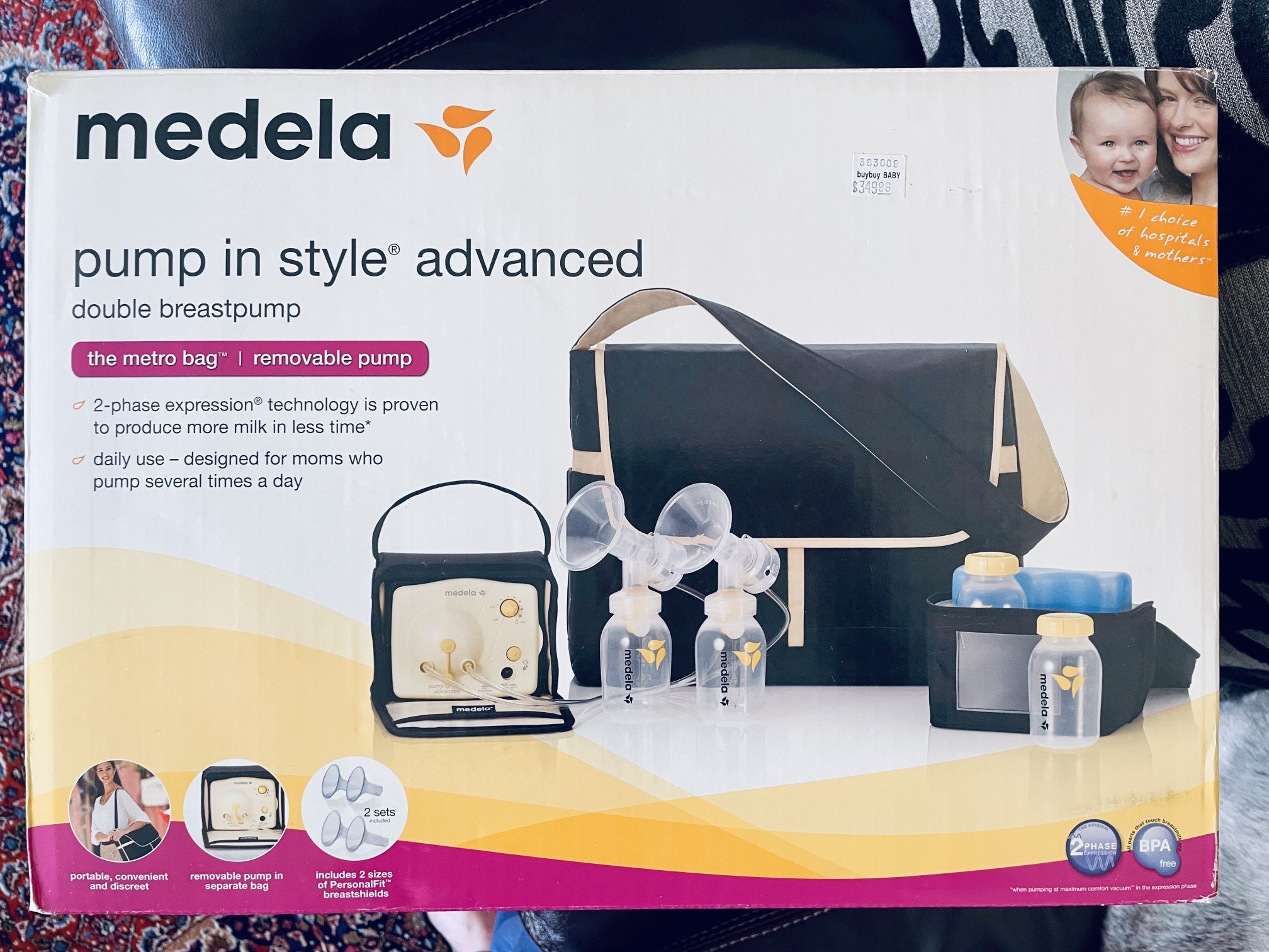 Medela Breast Pump Car Charger Portable Travel Pump with Diaper Bag Like New