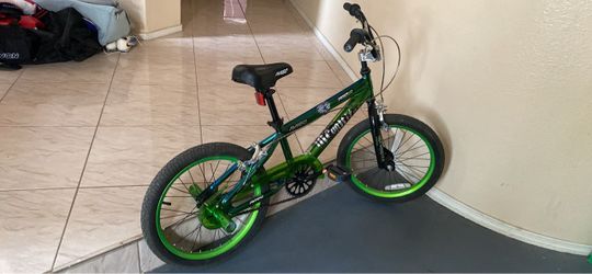 18” Avigo Pro18Series Kids Bike