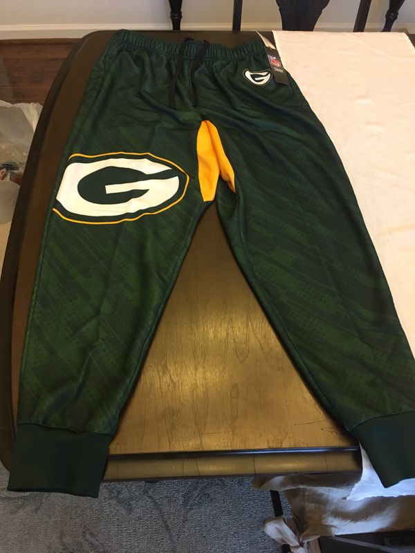 Green Bay Packers Pants M NWT for Sale in Trussville, AL - OfferUp