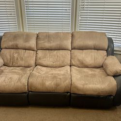 Recliner couch ** Price Cut **
