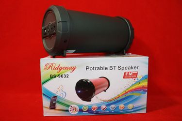 bazooka Bluetooth speaker SD card,slot USB port,FM radio