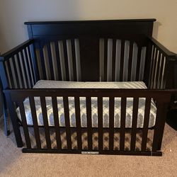 Baby Crib 