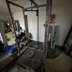 Bench,squat, Pull Up Bar With Weights
