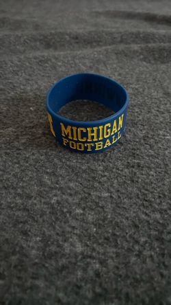 Michigan Wristband