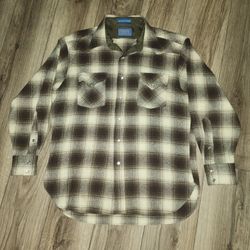 Vintage Pendleton High Grade Western Pearl Snap Shadow Plaid Size Large 