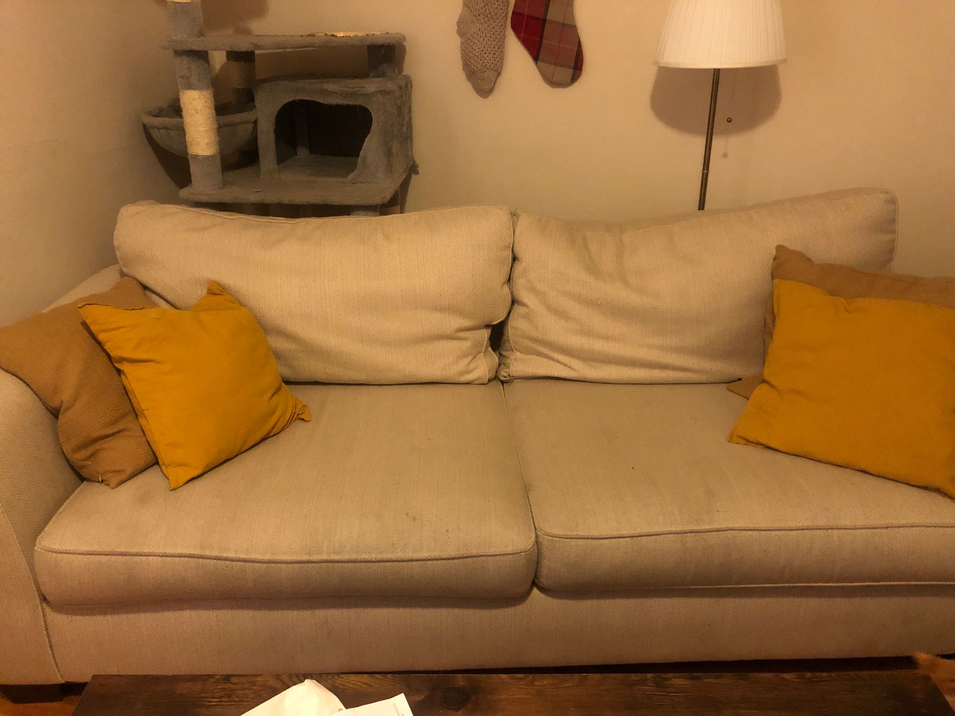 Couch/ arm chair
