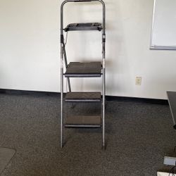Step Ladder