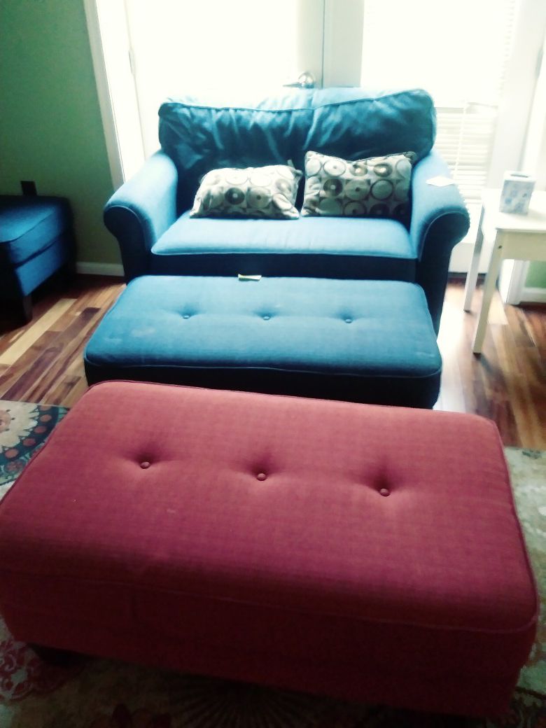Blue love seat with one ottoman