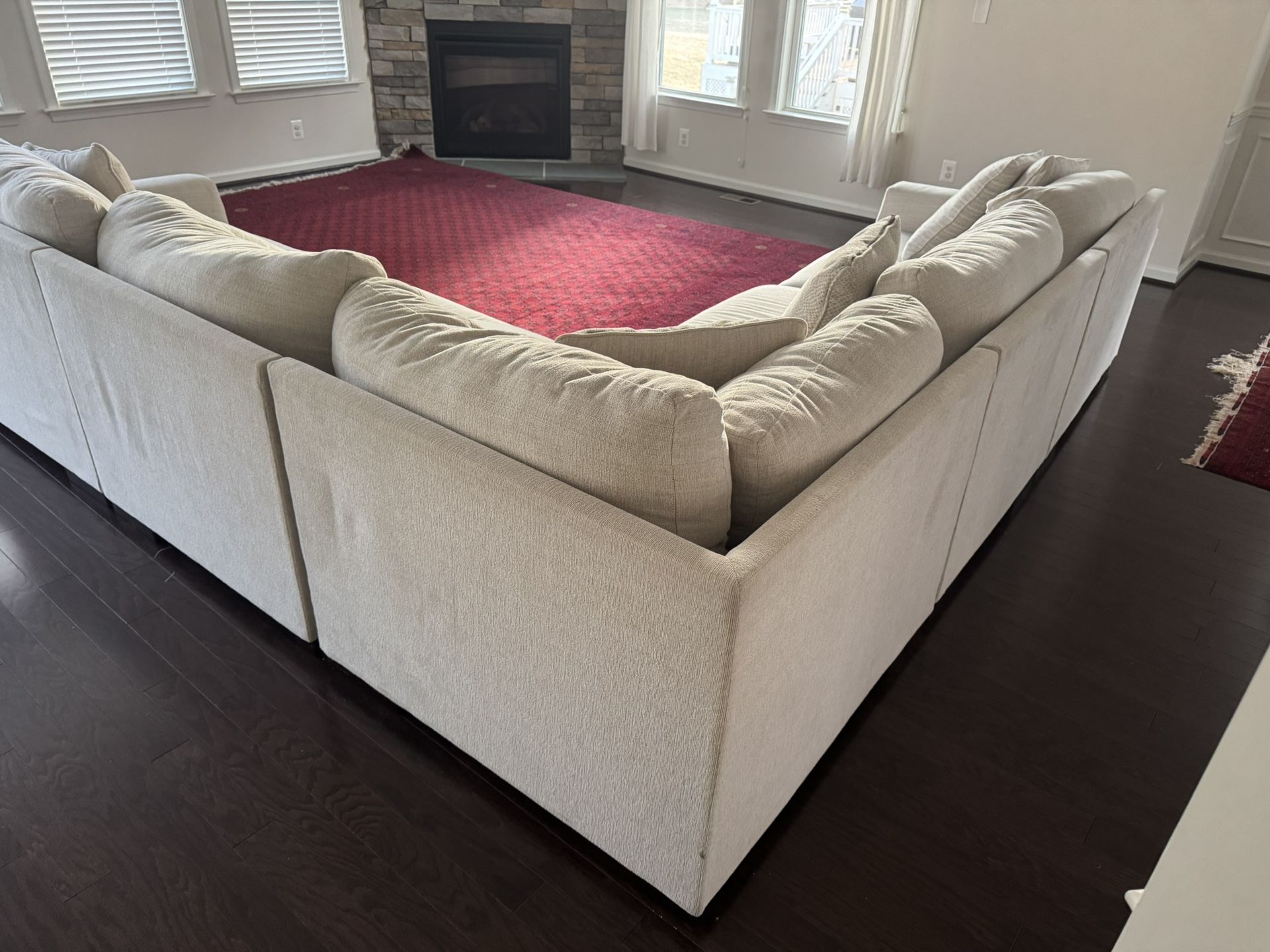 6 Connecting Furniture 
