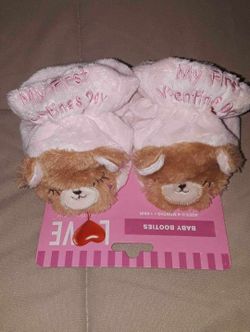NEW infant baby girl pink booties "My First Valentine's" $5 FIRM