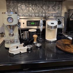 Espresso Machine And Bean Grinder