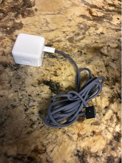 Apple 35W Dual USB-C Wall Power Adapter, 2-Port Fast Charge,