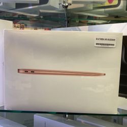 MacBook Air 13” Rose Gold M1 CPU/8GB RAM/256GB SSD