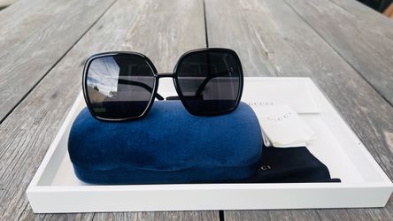 Authentic Gucci GG0809SA Oversized Women Sunglasses