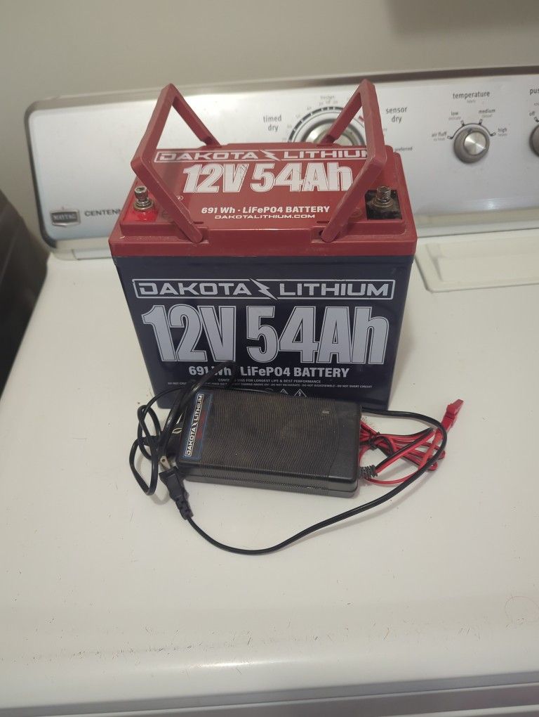 Dakota Lithium Battery 54ah