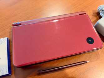 Nintendo DSi XL Clean Condition