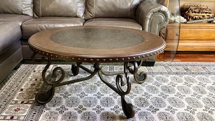 Round Coffee Table