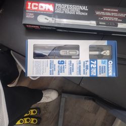 Quinn 3/8 Drive Digital Torque Wrench
