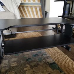 Standing Desk Black