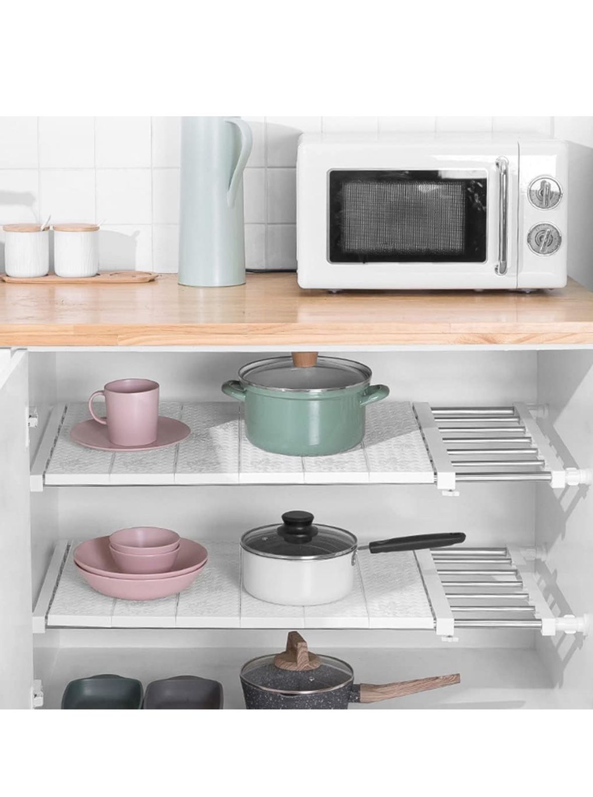 Expandable shelf storage rack