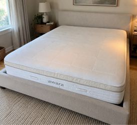Awara Premier Hybrid Natural Cal King Mattress - Like New Condition