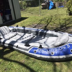 Inflatable 5 passenger boat 