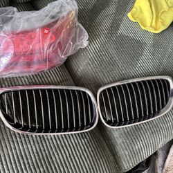 E92 M3 OEM Kidney Grills