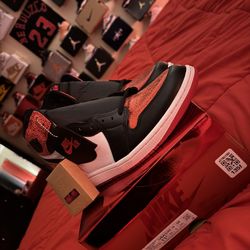 New Jordan 1 ruby Size 10 Men’s/11.5w $100