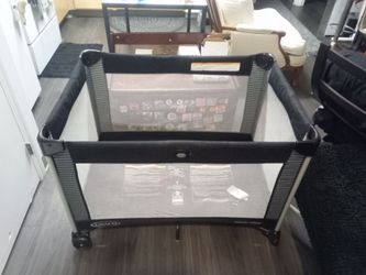 Graco Portable Playpen
