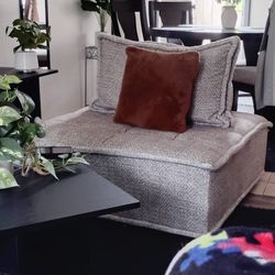 Balas Accent Chair 